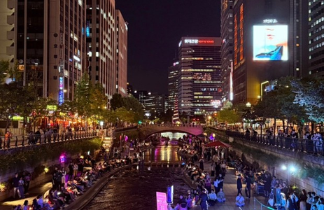 오피투어 핫플레이스 서울청계천